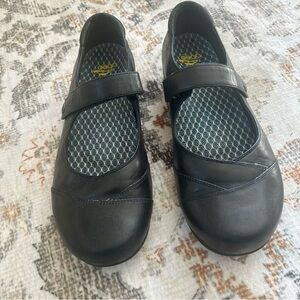 ABEO Abby Leather Mary Jane 8.5 Comfort Shoes Velcro 24/7 BIO Support Walking